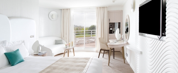 Chambre Fil de l'Eau hôtel Miramar La Cigale appartement
